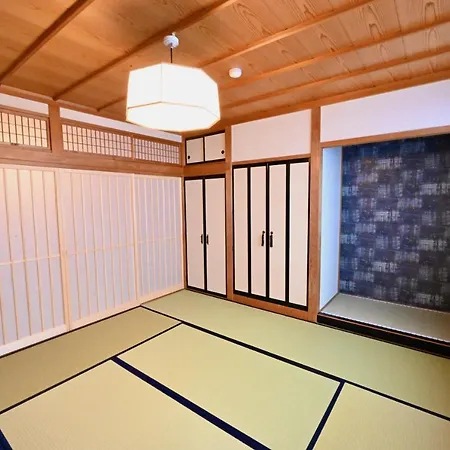 Manabi-Stay Takayama Sakura: Traditional Town Retreat with Artificial Onsen Exterior photo