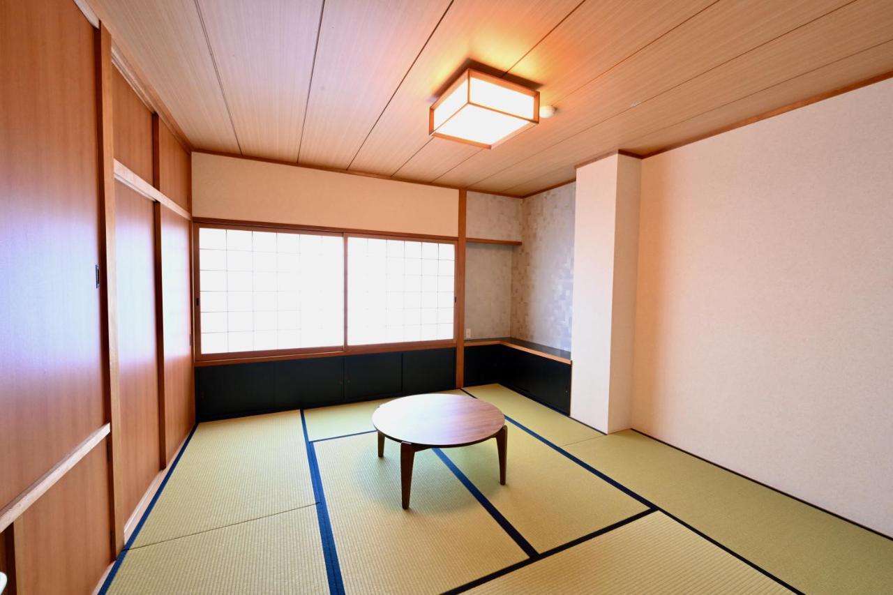Holiday home Manabi-stay Takayama Sakura: Traditional Town Retreat With Artificial Onsen