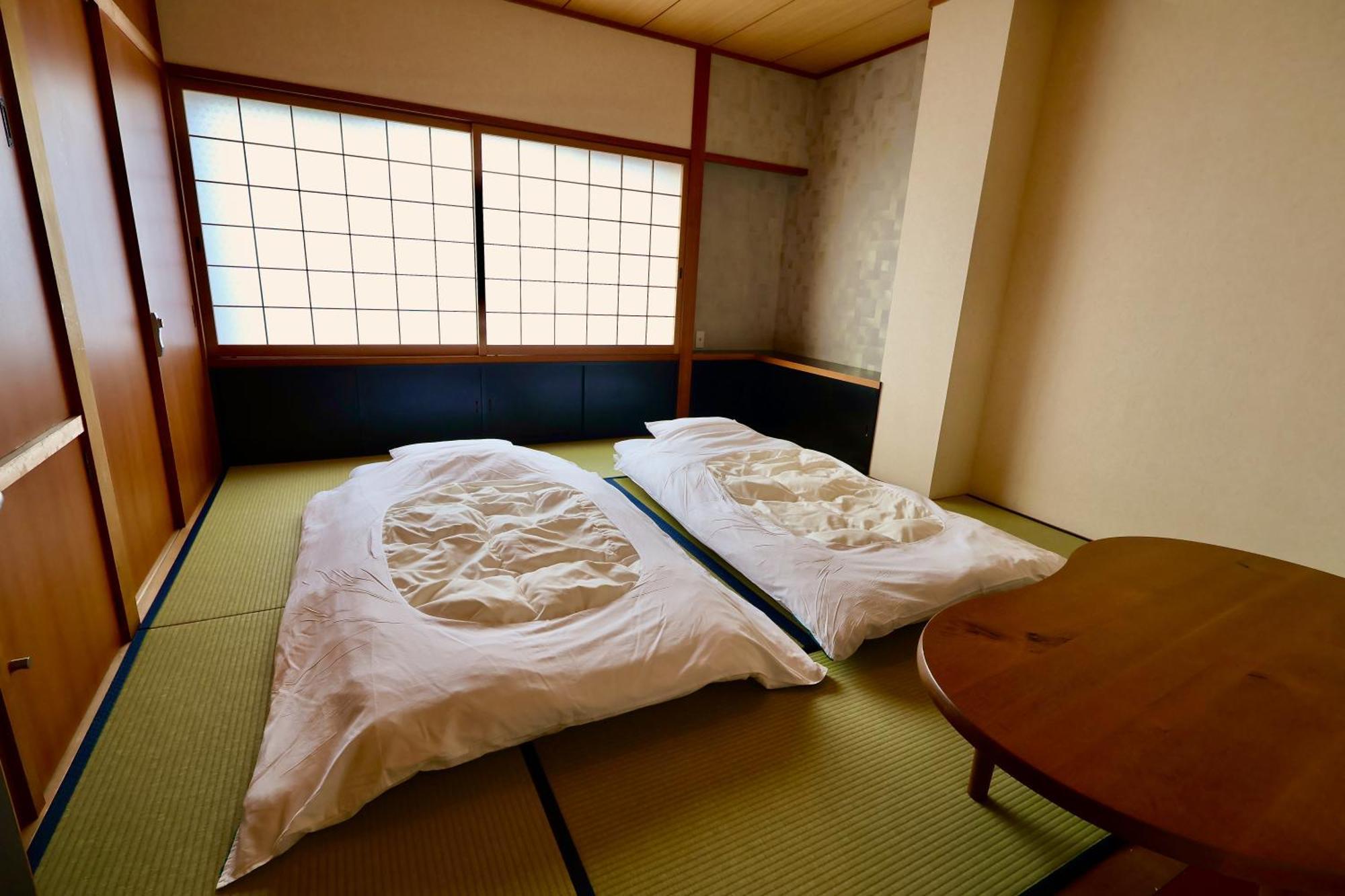 Manabi-stay Takayama Sakura 提携駐車場利用可 古い町並みまで徒歩1分 最大9名宿泊可能な一等地で人工温泉を楽しむ Ferienhaus Takayama (Gifu)